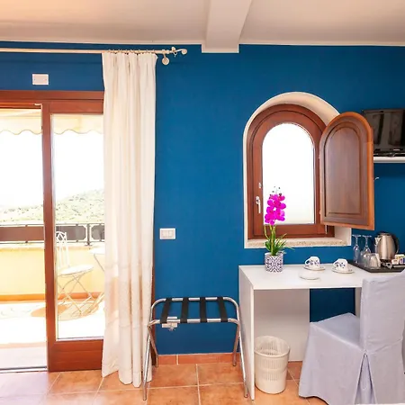 بيت ضيافة Domus Francy